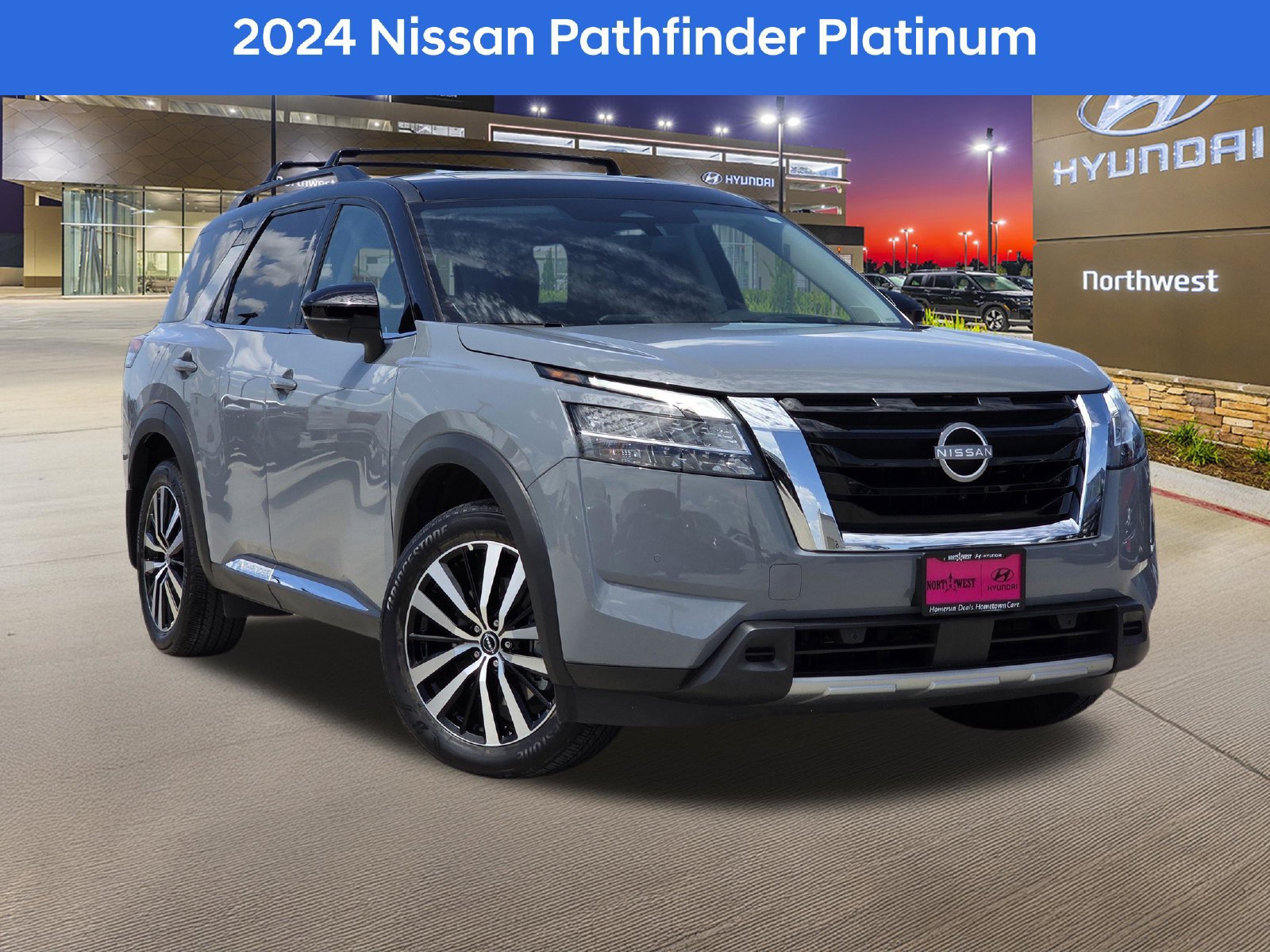 Used 2024 Nissan Pathfinder Platinum w/ Cargo Package AWD/4WD image 1