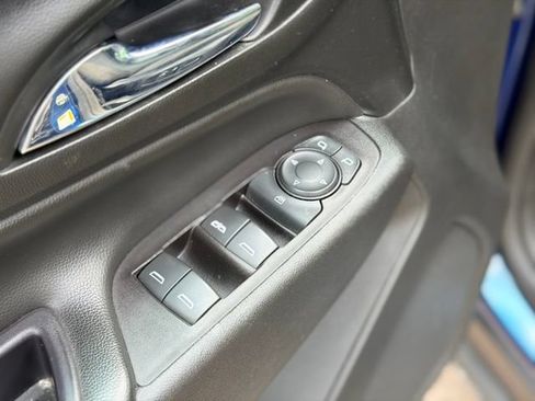 Used 2021 Chevrolet Equinox LT FWD image 21
