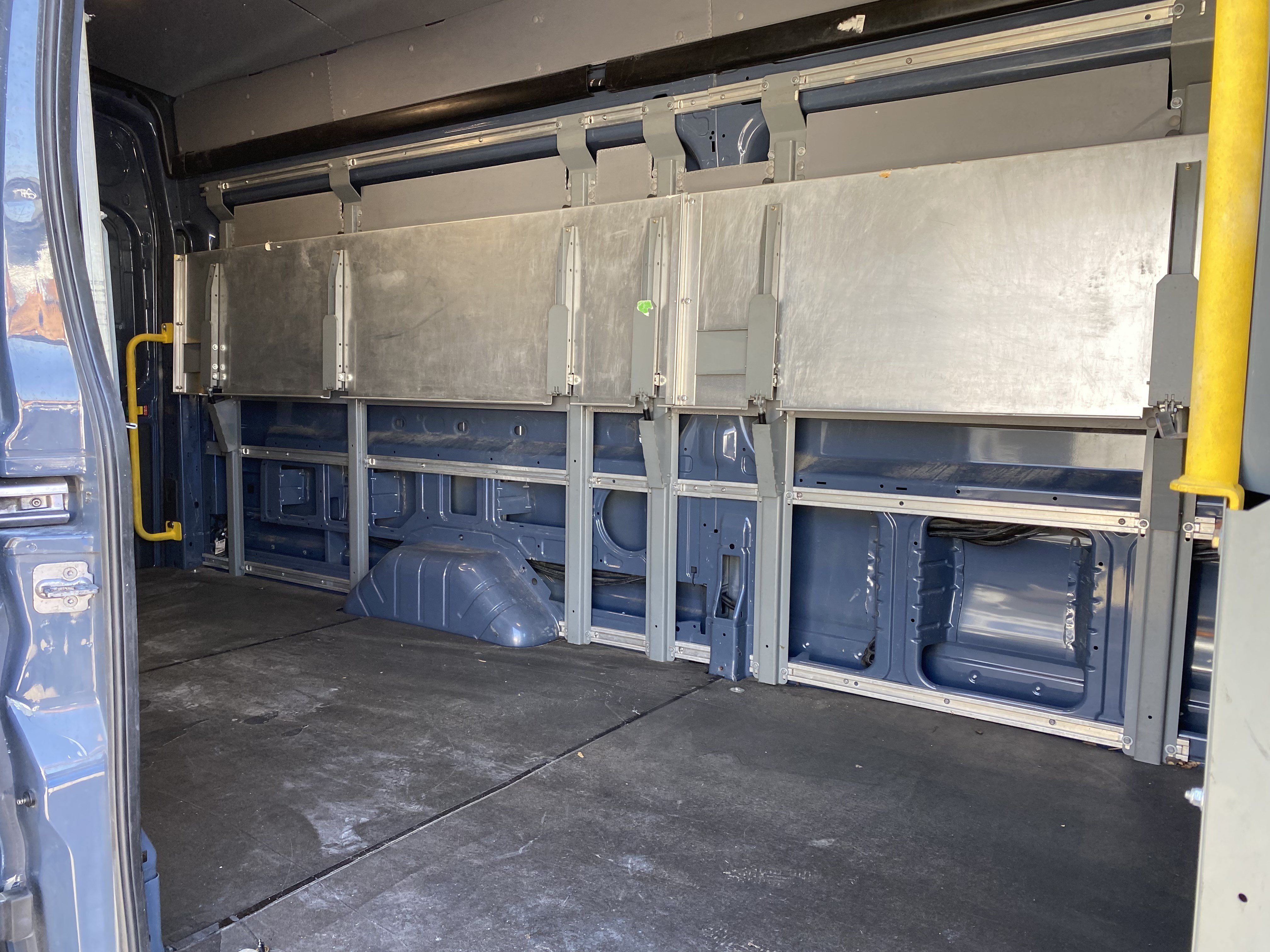 Used 2019 Ford Transit 250 148 High Roof Extended RWD image 19