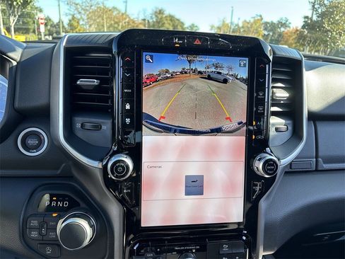 New 2026 RAM 1500 4x4 Crew Cab image 23