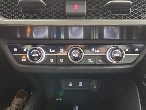 Used 2025 Acura ADX A-Spec image 21