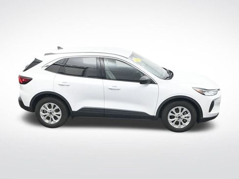 Used 2023 Ford Escape Active image 27