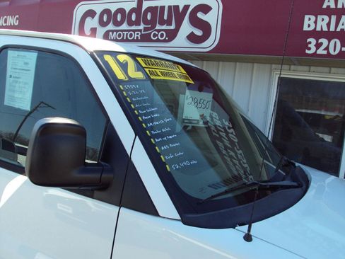 Used 2012 GMC Savana 1500 AWD image 30