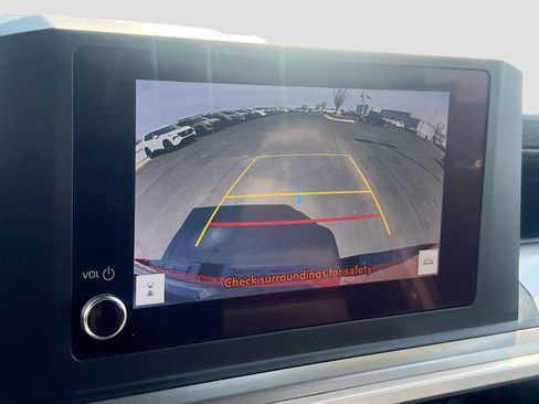 Used 2025 Toyota Tacoma SR5 image 14