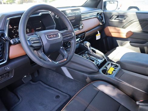 New 2026 GMC Canyon AT4 image 12