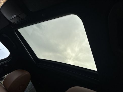 Used 2021 Mercedes-Benz GLC 300 4MATIC Coupe image 35