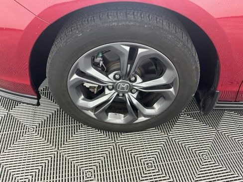 Used 2024 Honda Accord EX-L image 30