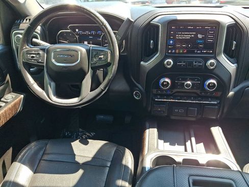 Used 2020 GMC Sierra 2500 Denali w/ Denali Ultimate Package AWD/4WD image 14
