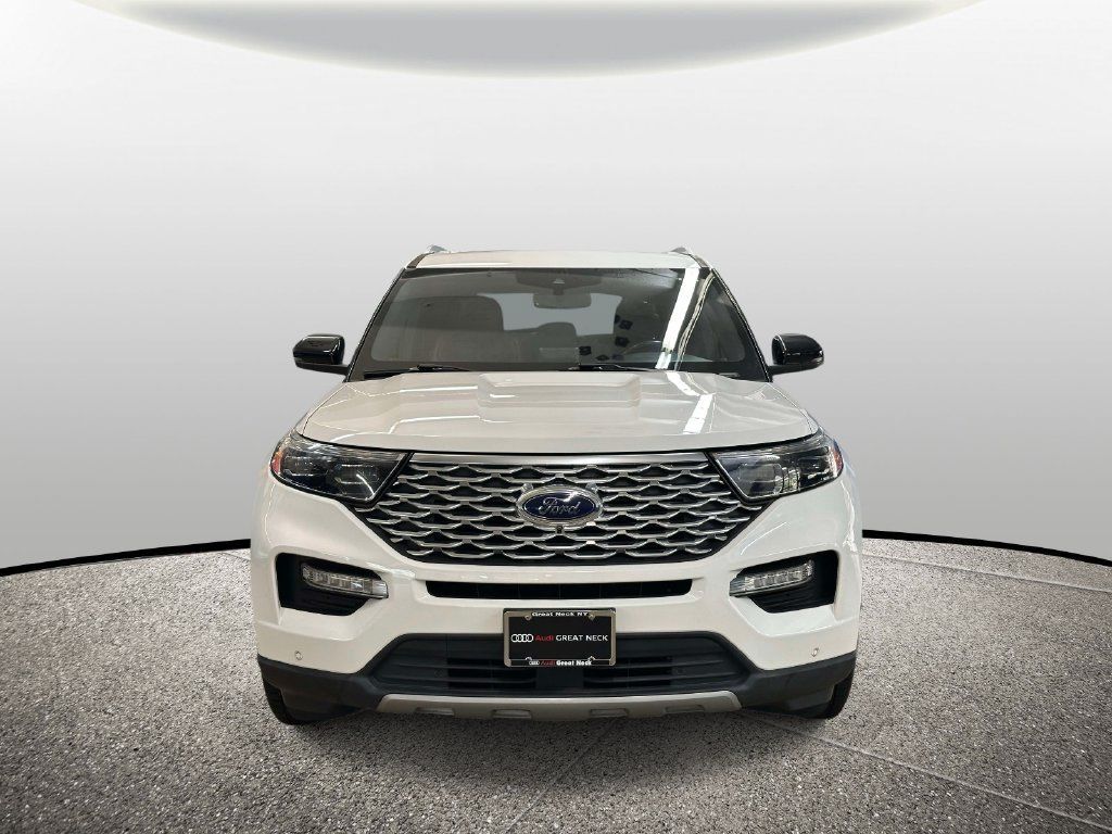 Used 2020 Ford Explorer Platinum w/ Premium Technology Package AWD/4WD image 6