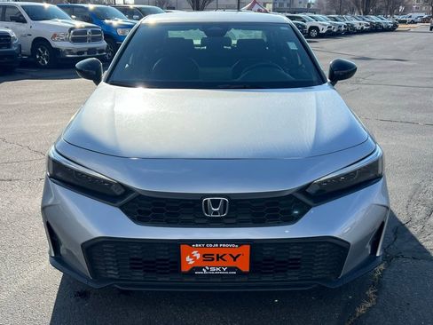 Used 2025 Honda Civic Sport image 5
