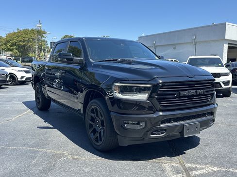 Used 2023 RAM 1500 Laramie AWD/4WD image 2