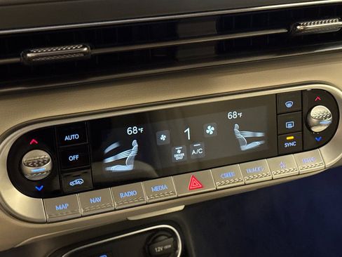 New 2026 Genesis GV60 RWD image 21