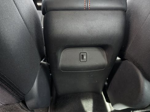Used 2022 Nissan Sentra SR w/ Trunk Package FWD image 25