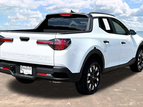 Used 2025 Hyundai Santa Cruz SEL FWD image 8