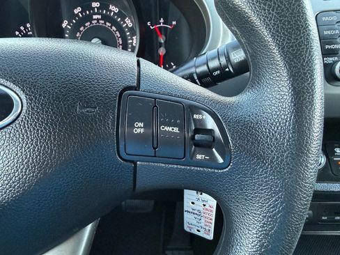 Used 2014 Kia Sportage LX image 31