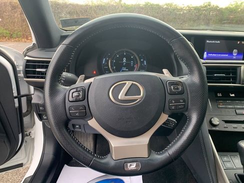 Used 2020 Lexus IS 350 F Sport w/ F Sport Package image 27