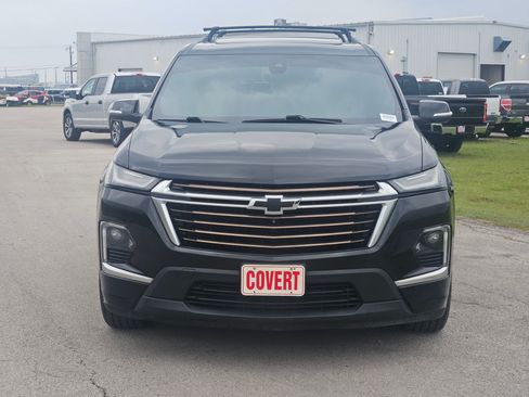 Used 2023 Chevrolet Traverse High Country w/ LPO, Floor Liner Package AWD/4WD image 2