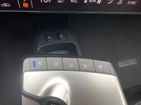 Used 2023 Kia EV6 Wind image 16