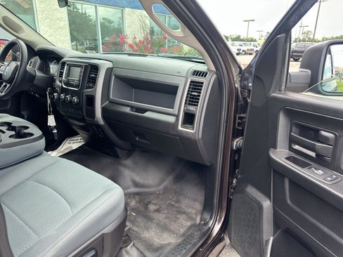 Used 2017 RAM 1500 Tradesman w/ Popular Equipment Group RWD image 10