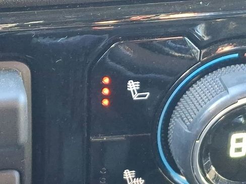 Certified 2025 Chevrolet Silverado 1500 RST w/ Z71 Off-Road Package image 25