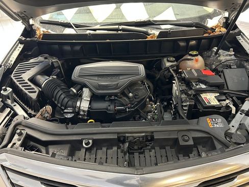 Used 2019 Cadillac XT5 Luxury image 31