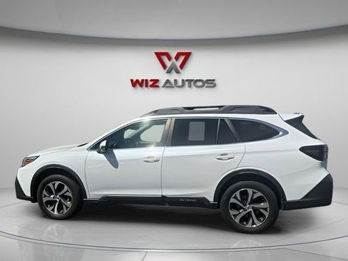 Used 2020 Subaru Outback Limited AWD/4WD image 2