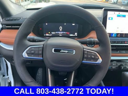 Used 2025 Jeep Compass Limited w/ Elite Group AWD/4WD image 19