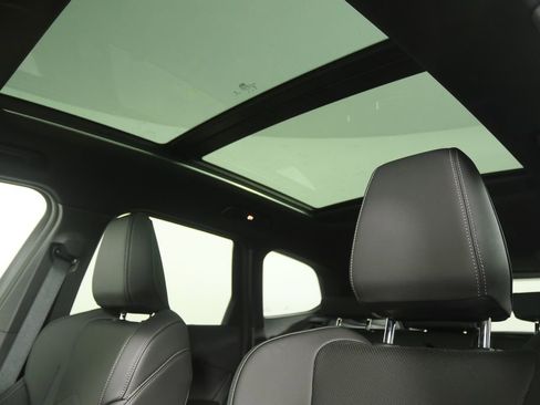 Used 2025 BMW X1 M35i image 11