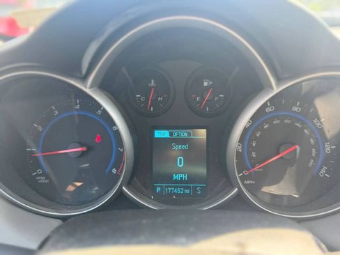 Used 2015 Chevrolet Cruze LT FWD image 16