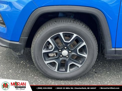 Used 2022 Jeep Compass Latitude w/ Sun and Sound Group AWD/4WD image 10