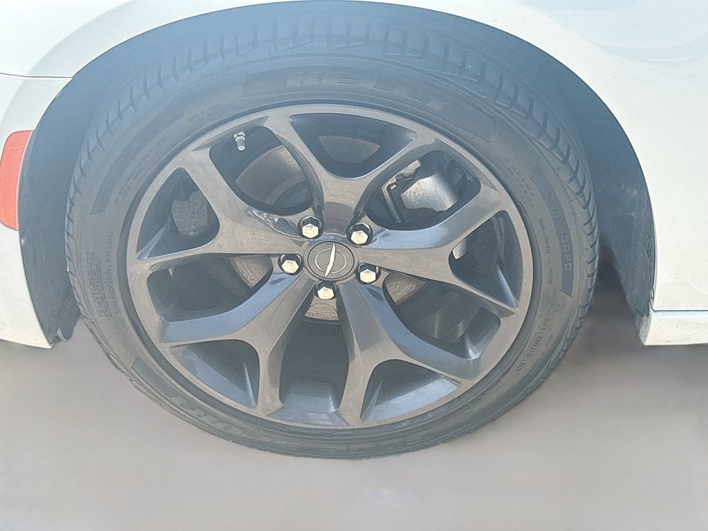Used 2023 Chrysler 300 S w/ Comfort Group RWD image 31
