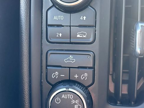 Used 2024 Chevrolet Silverado 1500 Custom AWD/4WD image 11