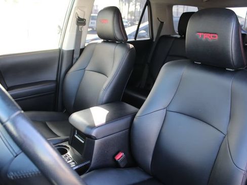 Certified 2024 Toyota 4Runner TRD Off-Road Premium w/ Moonroof Package AWD/4WD image 48