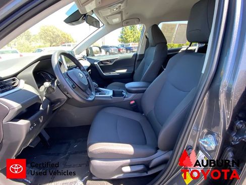 Certified 2025 Toyota RAV4 LE FWD image 28