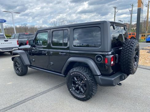 Used 2022 Jeep Wrangler Unlimited Sport AWD/4WD image 5
