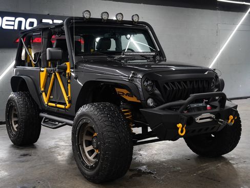 Used 2016 Jeep Wrangler Sport AWD/4WD image 23