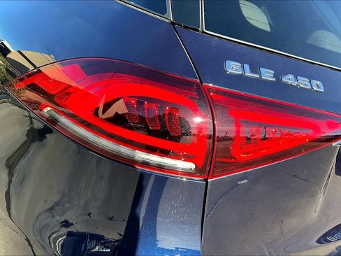 Used 2020 Mercedes-Benz GLE 450 4MATIC image 28