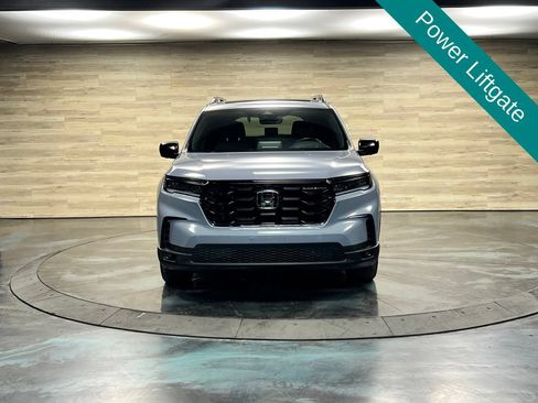 Used 2025 Honda Pilot Black Edition image 9