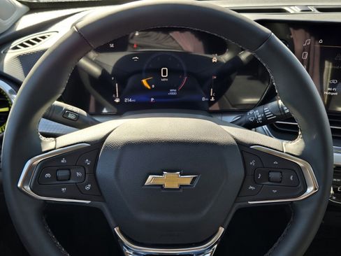 New 2026 Chevrolet Trax LT w/ Driver Confidence Package image 14