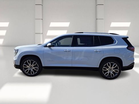 New 2026 GMC Acadia Denali Ultimate AWD/4WD image 4