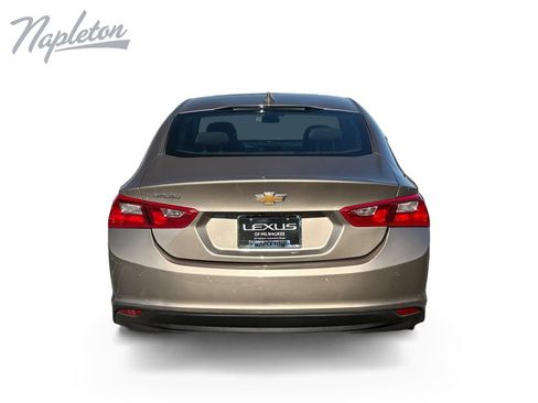 Used 2025 Chevrolet Malibu LT FWD image 4