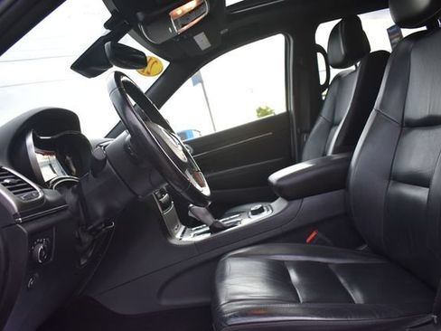 Used 2021 Jeep Grand Cherokee Limited AWD/4WD image 27