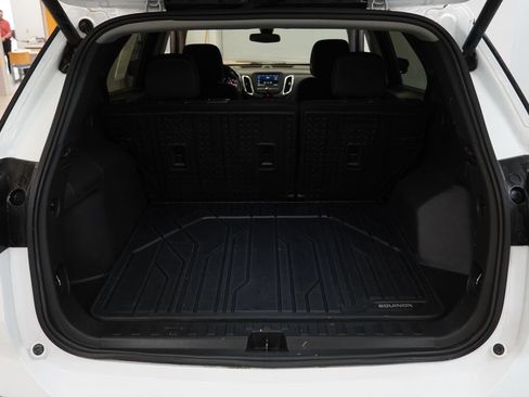 Used 2021 Chevrolet Equinox LT AWD/4WD image 11