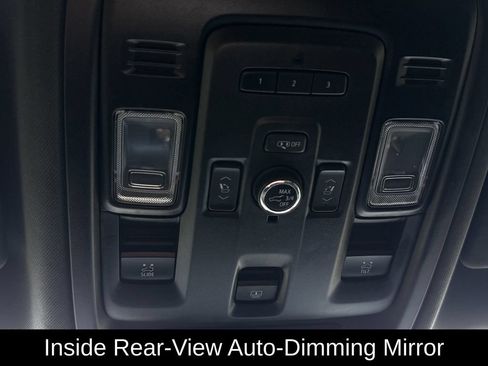 Used 2021 GMC Yukon XL AT4 w/ AT4 Premium Plus Package AWD/4WD image 31