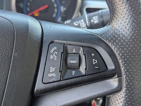 Used 2016 Chevrolet Cruze LS image 16