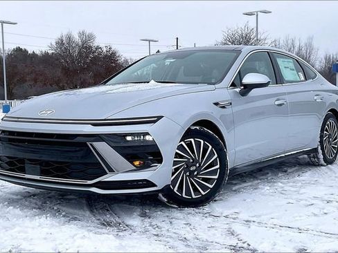 New 2026 Hyundai Sonata SEL image 2