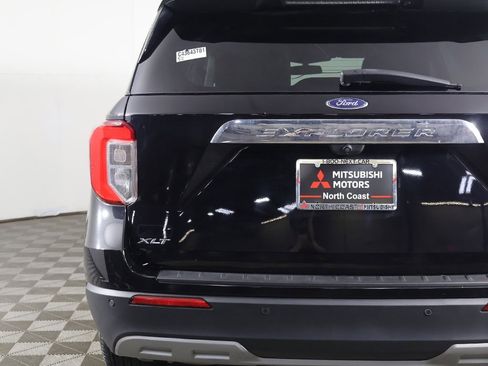 Used 2020 Ford Explorer XLT w/ Equipment Group 202A image 15