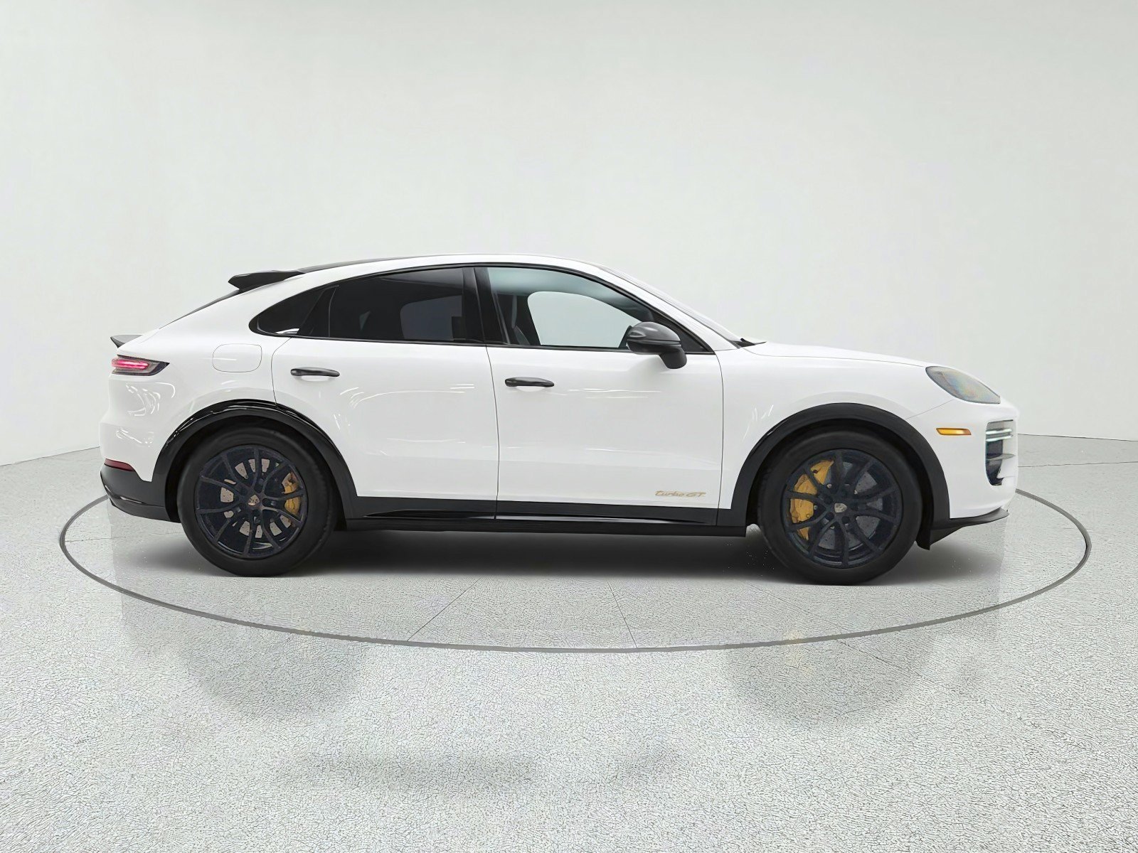 Used 2024 Porsche Cayenne Turbo GT AWD/4WD image 4