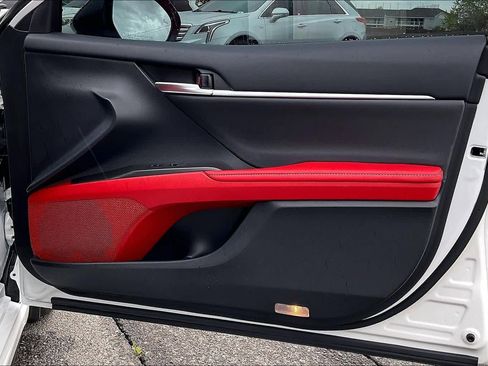 Used 2024 Toyota Camry XSE w/ Navigation Package image 22