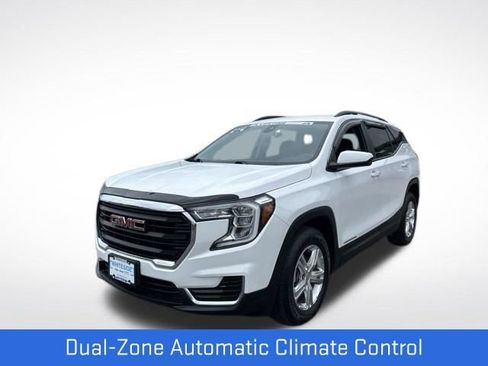 Certified 2022 GMC Terrain SLE w/ Driver Convenience Package AWD/4WD image 9